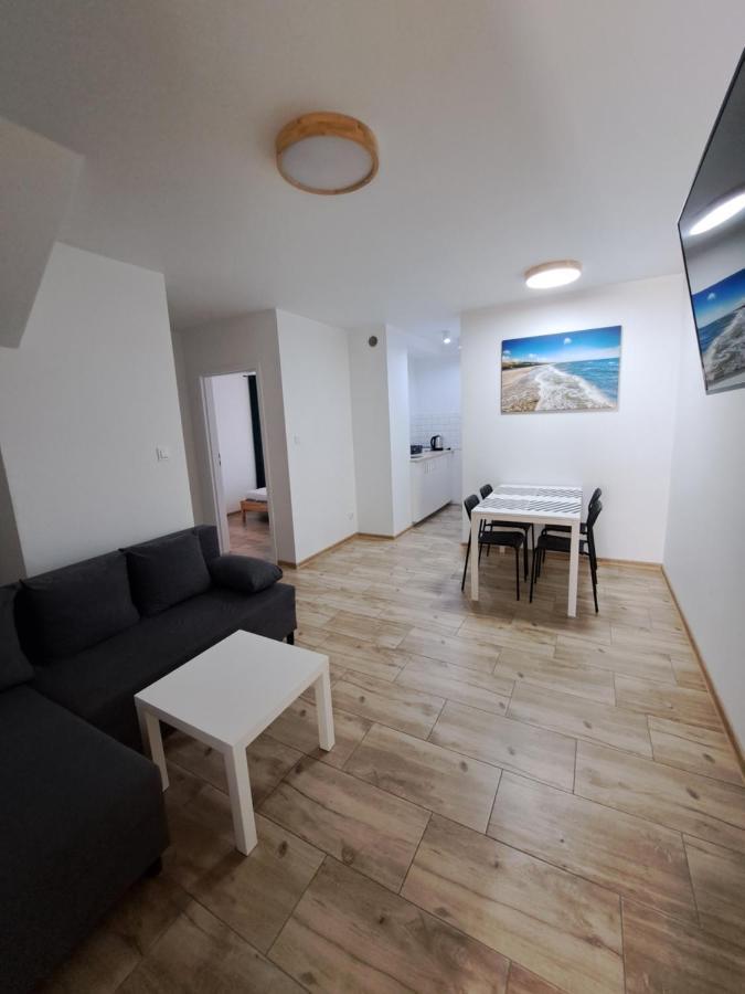 Domek W Parku Hel Exteriér fotografie